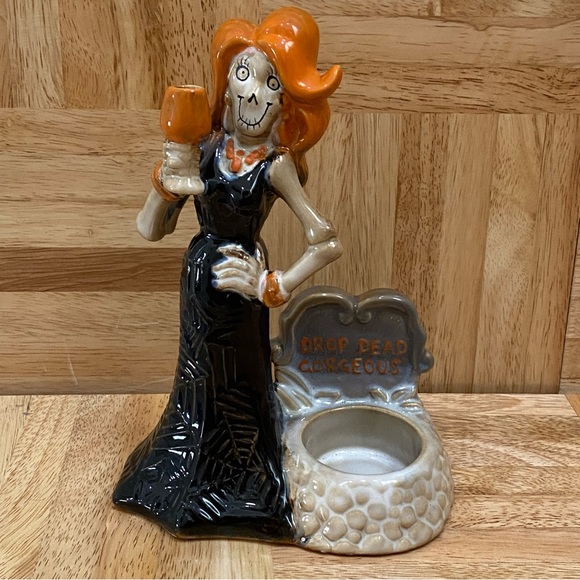 Yankee Candle Boney Bunch Drop Dead Gorgeous Halloween Tea Light Candle Holder - Picture 2 of 13